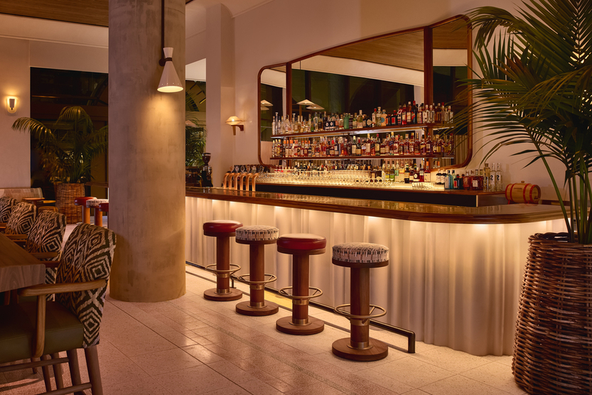 Mondrian_Gold_Coast_LiTO_Bar_Credit Justin Nicholas (1).jpg