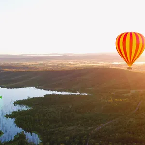 1. Hot_Air_Balloon_gold_coast_single_overflow