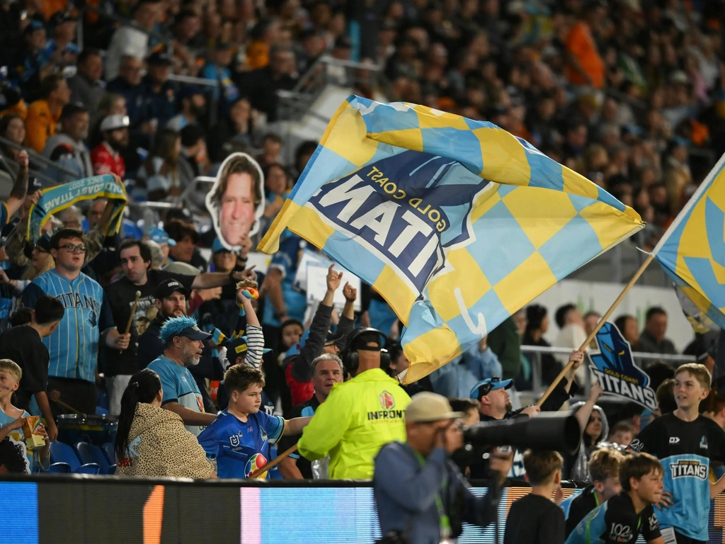 2026 NRL Telstra Premiership Gold Coast Titans v Dolphins (Round 27) Image 2